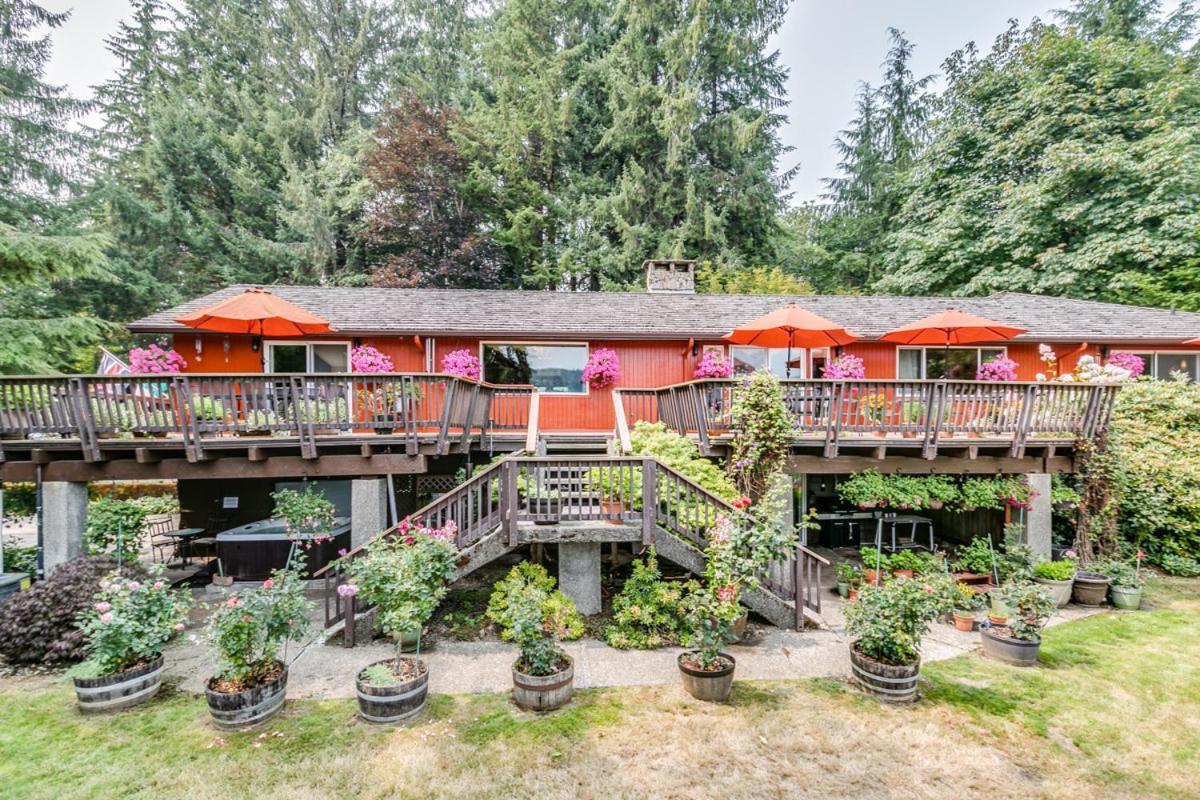 Misty Valley Inn Forks Exterior foto