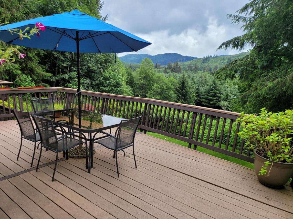 Misty Valley Inn Forks Exterior foto